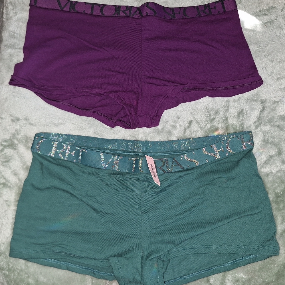 2 Pair Victorias Secret Shorties Large Nwt